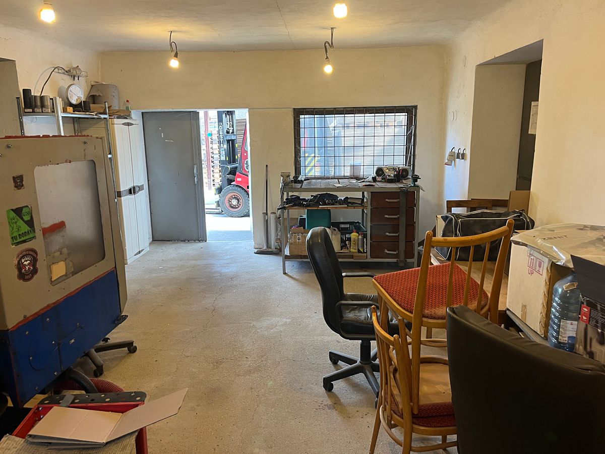 Pronájem skladového prostoru 31 m² – fotografie 2