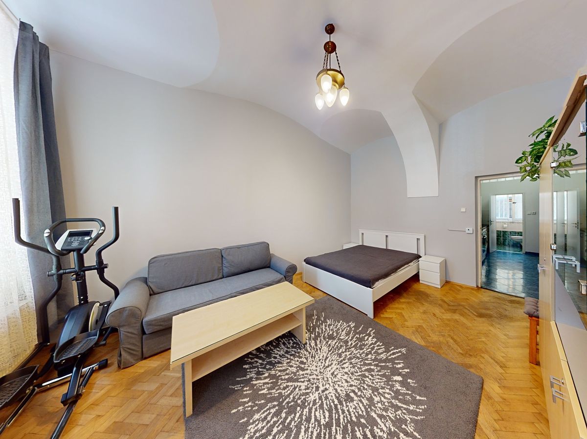 Pronájem bytu 1+1 33 m²