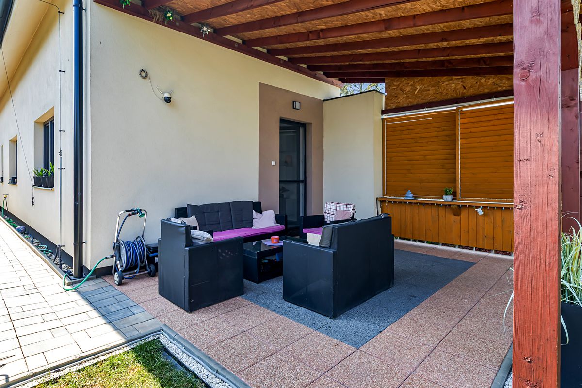 Prodej rodinného domu 150 m², pozemek 437 m² – fotografie 4