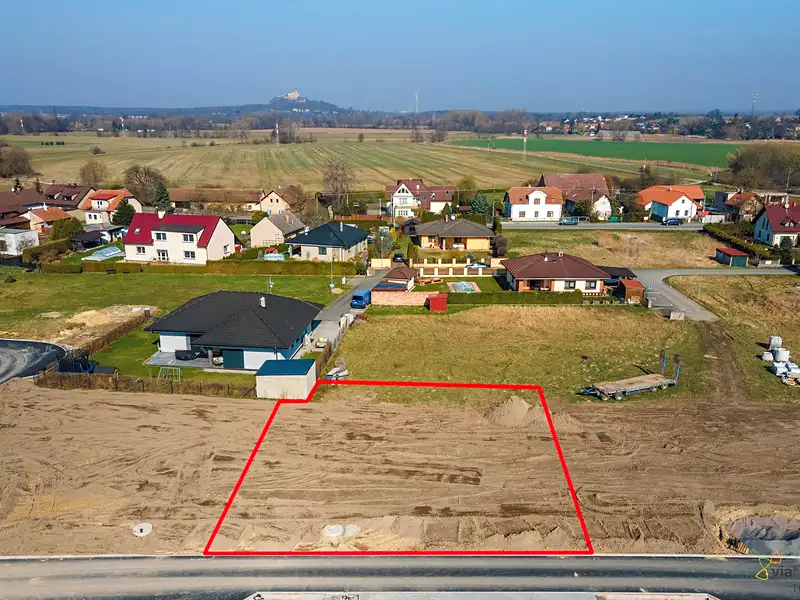 Prodej stavebního pozemku 678 m², Sezemice – náhled fotky 3