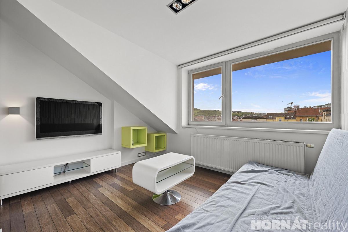 Pronájem bytu 2+kk 47 m²