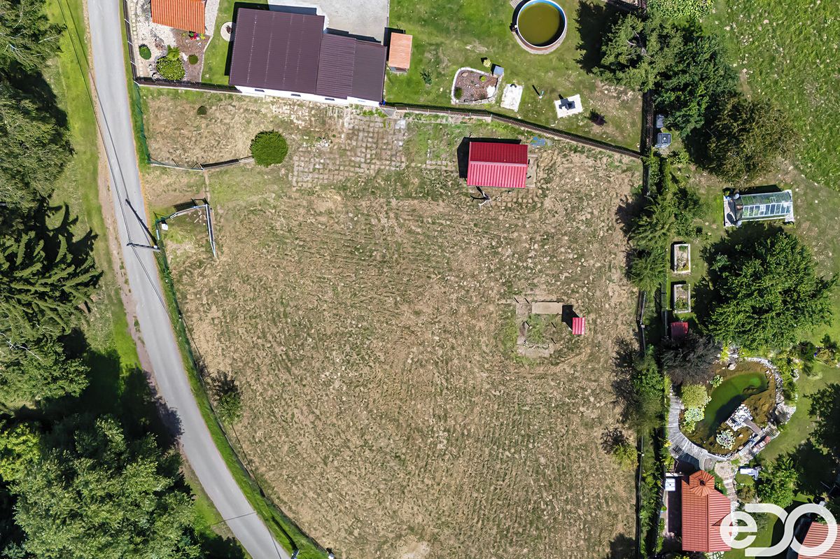 Prodej stavebního pozemku 1397 m² – fotografie 5