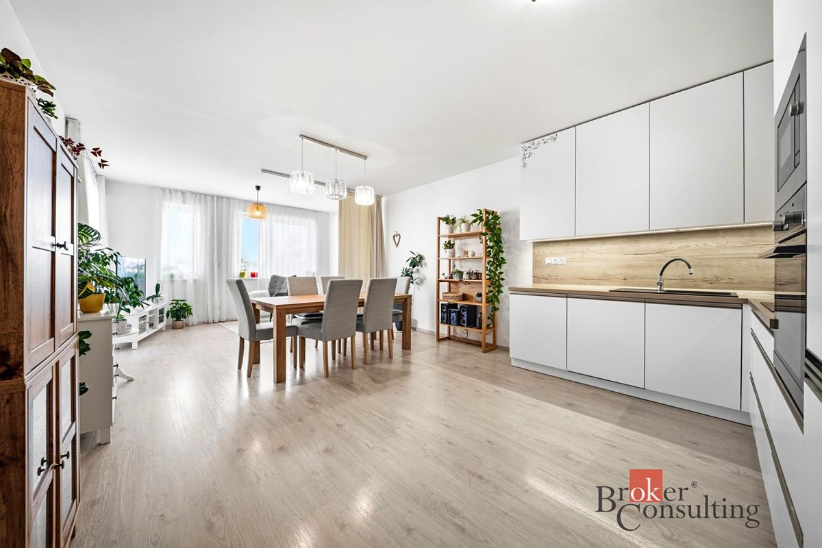 Prodej bytu 4+kk 100 m² – fotografie 4