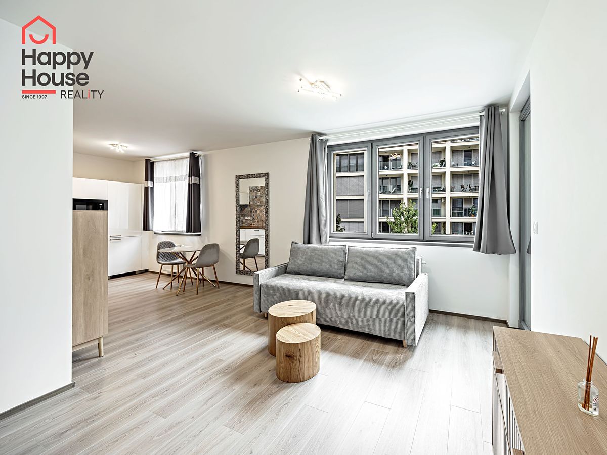 Pronájem bytu 2+kk 65 m²