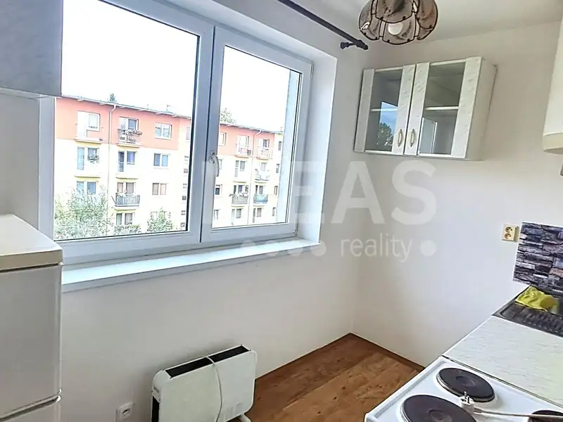 Prodej bytu 1+1 32 m², Milovice – náhled fotky 3