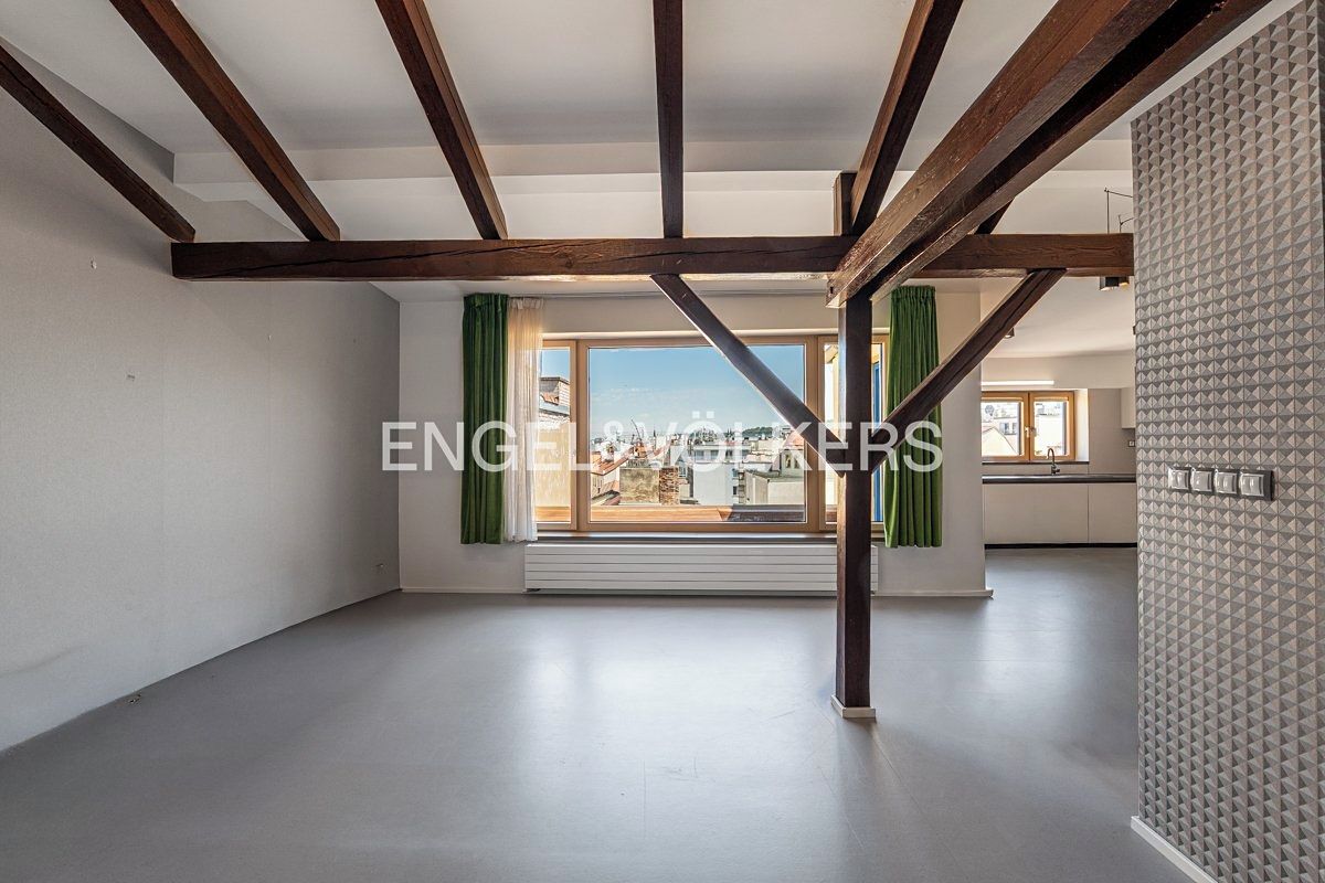 Pronájem bytu 4+kk 120 m²