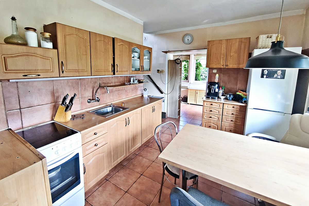 Prodej rodinného domu 140 m², pozemek 2634 m² – fotografie 5