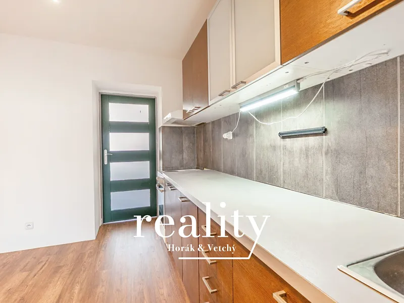 Prodej bytu 1+kk, 34 m², Brno–Husovice