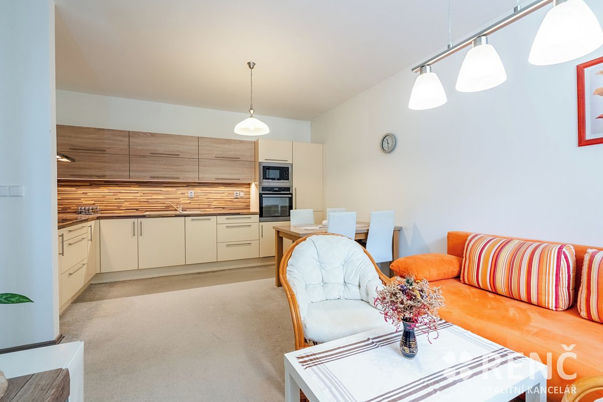 Pronájem bytu 2+kk 45 m²