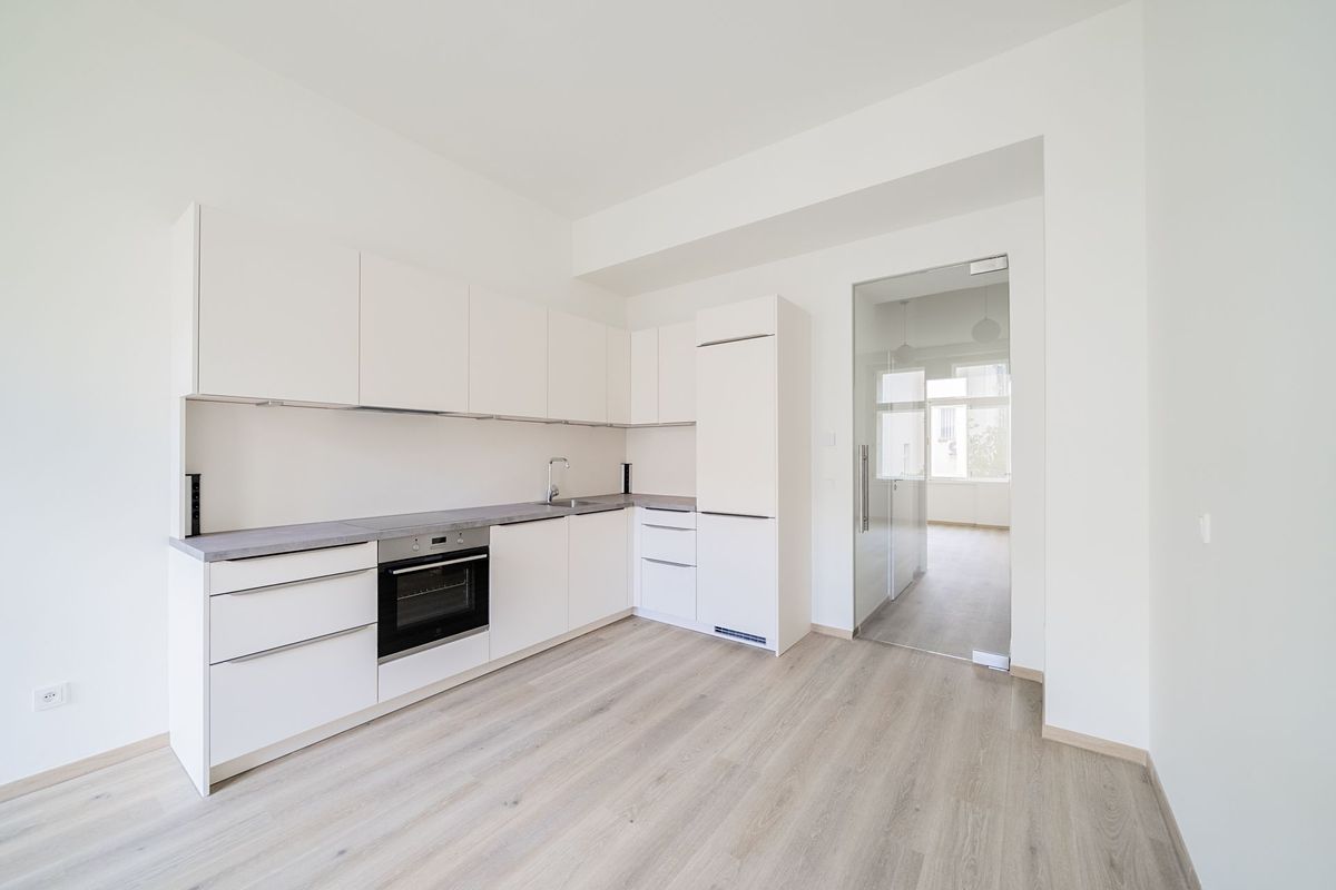 Pronájem bytu 3+kk 70 m²