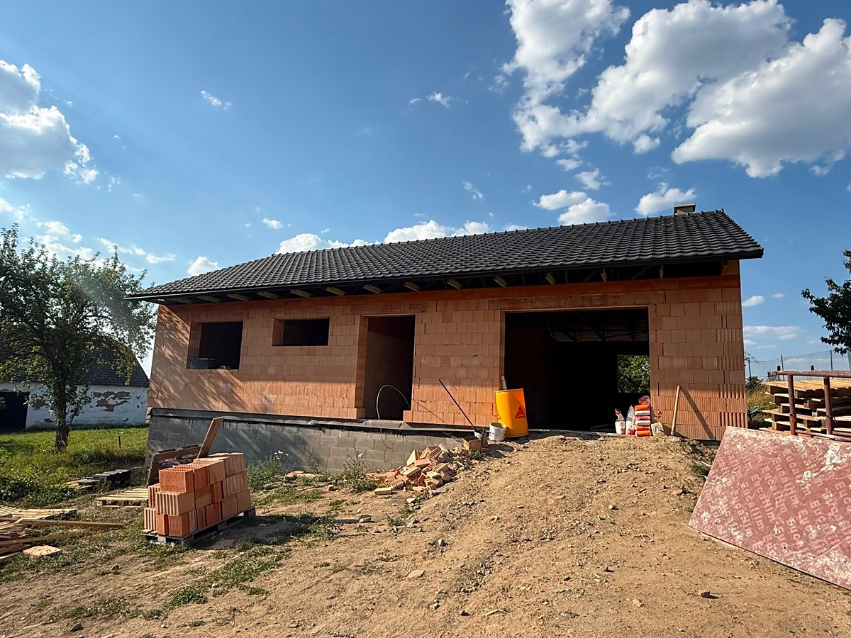 Prodej rodinného domu 130 m², pozemek 820 m² – fotografie 3