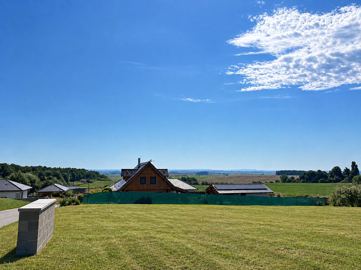 Prodej stavebního pozemku 1623 m² – fotografie 2