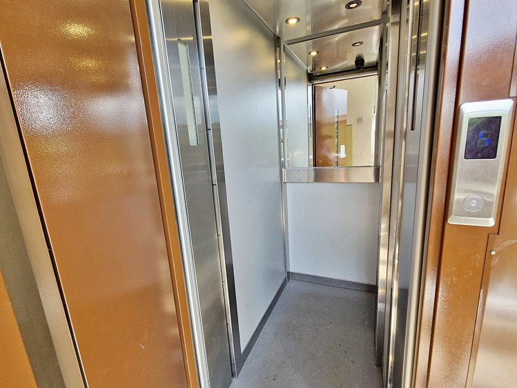 Pronájem bytu 2+1, 55 m² (14 z 14)