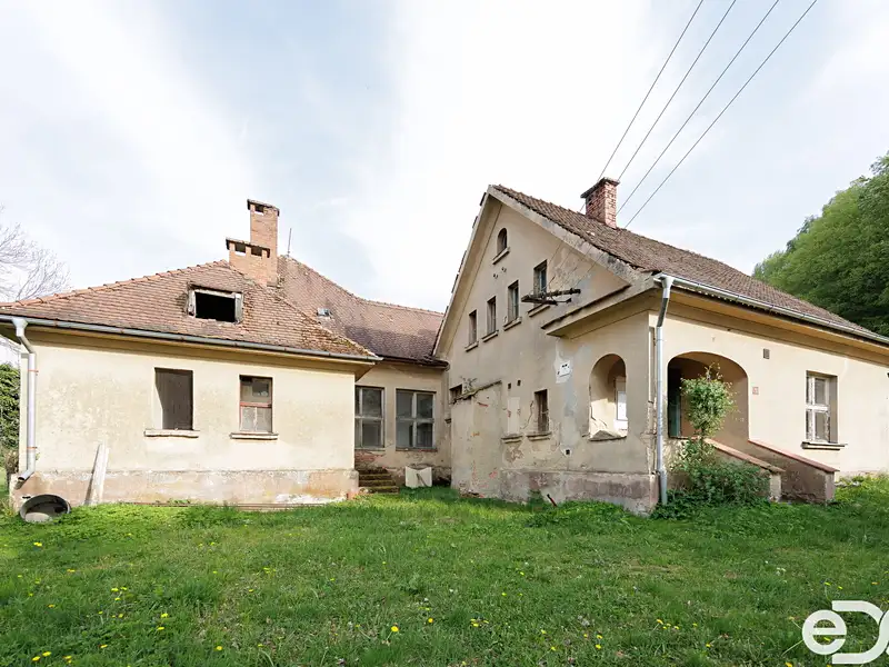 Prodej rodinného domu 279 m², pozemek 4815 m², Ralsko – náhled fotky 2