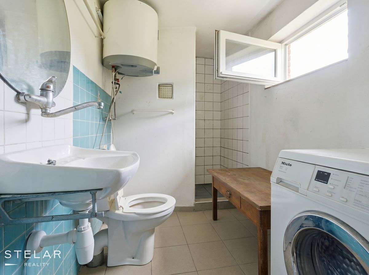 Prodej rodinného domu 248 m², pozemek 1439 m² – fotografie 5