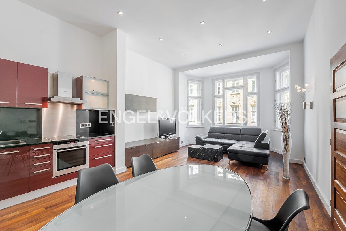 Pronájem bytu 2+kk 70 m²