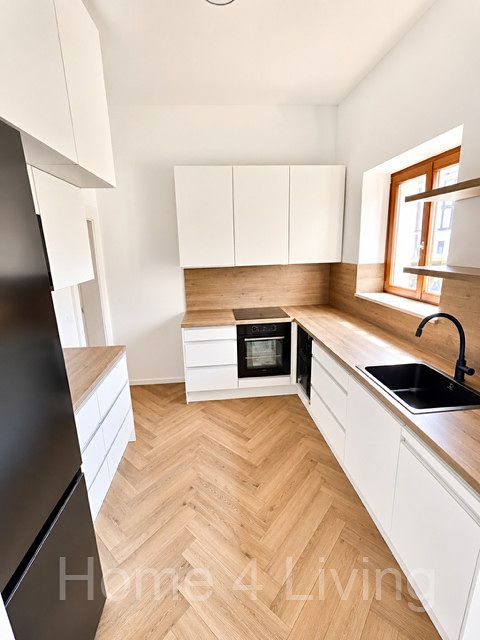 Pronájem bytu 2+1 85 m²