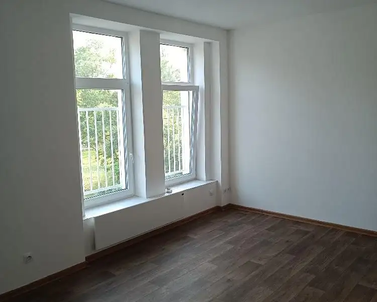 Pronájem bytu 1+kk 34 m², Ústí nad Labem – náhled fotky 1