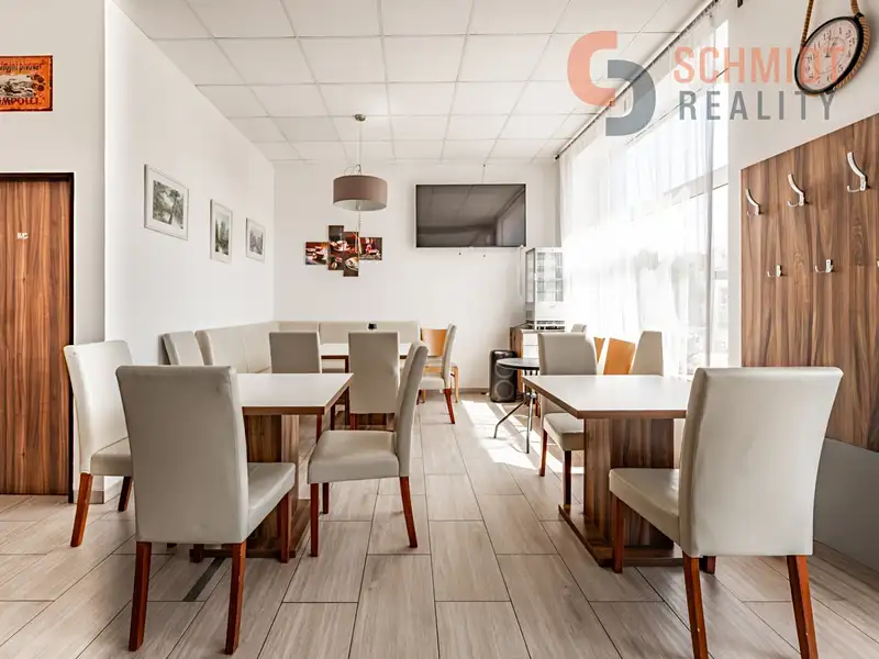 Pronájem obchodního prostoru 77 m², Břeclav – náhled fotky 3