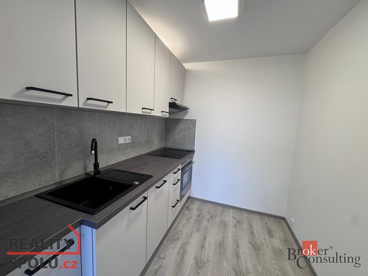 Pronájem bytu 2+kk 54 m²