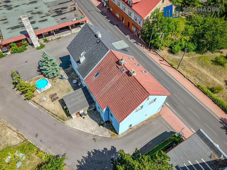 Комерційне приміщення на продаж, 350 м² (57 з 60)
