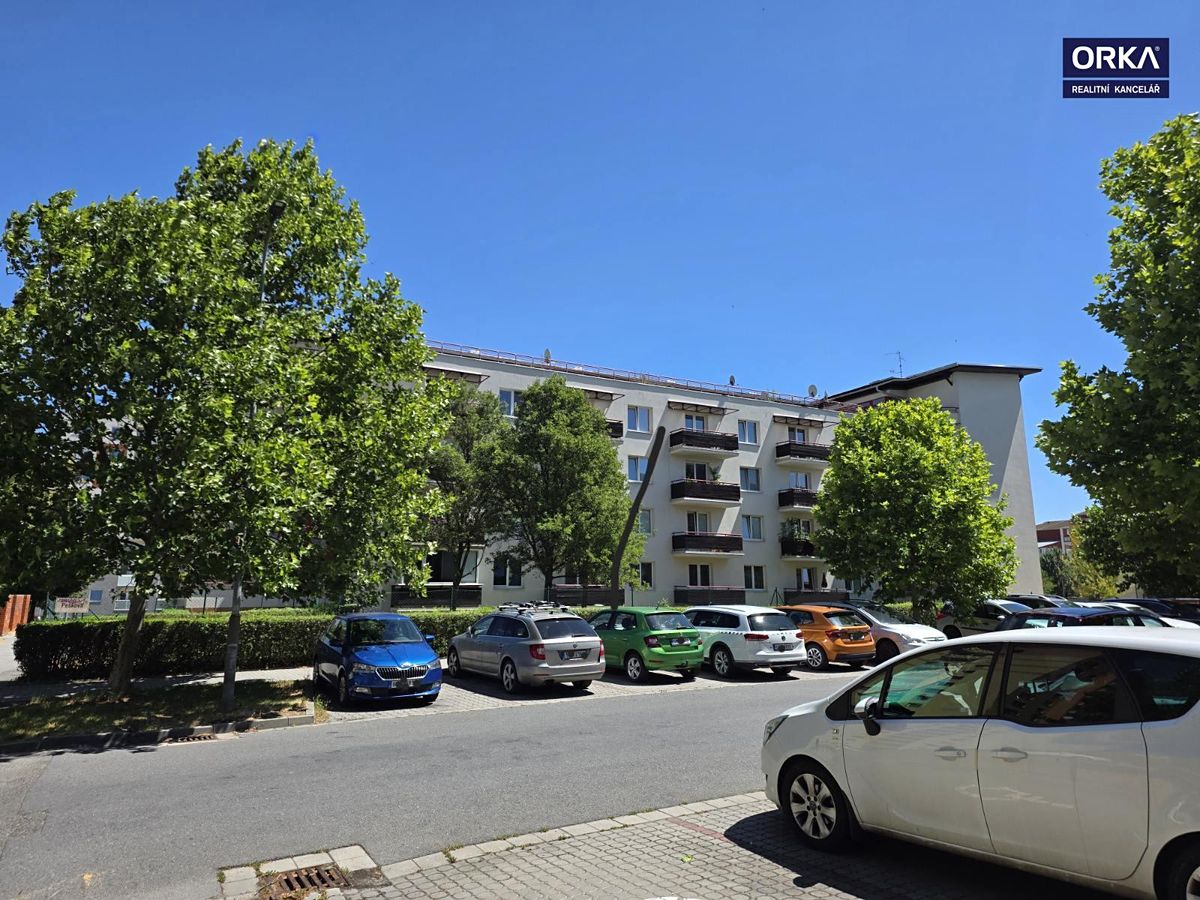 Pronájem bytu 2+kk 50 m² – fotografie 2