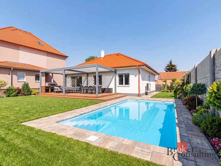 Prodej domu, 100 m² (22 z 36)