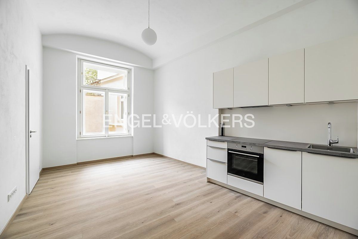 Pronájem bytu 2+kk 42 m²