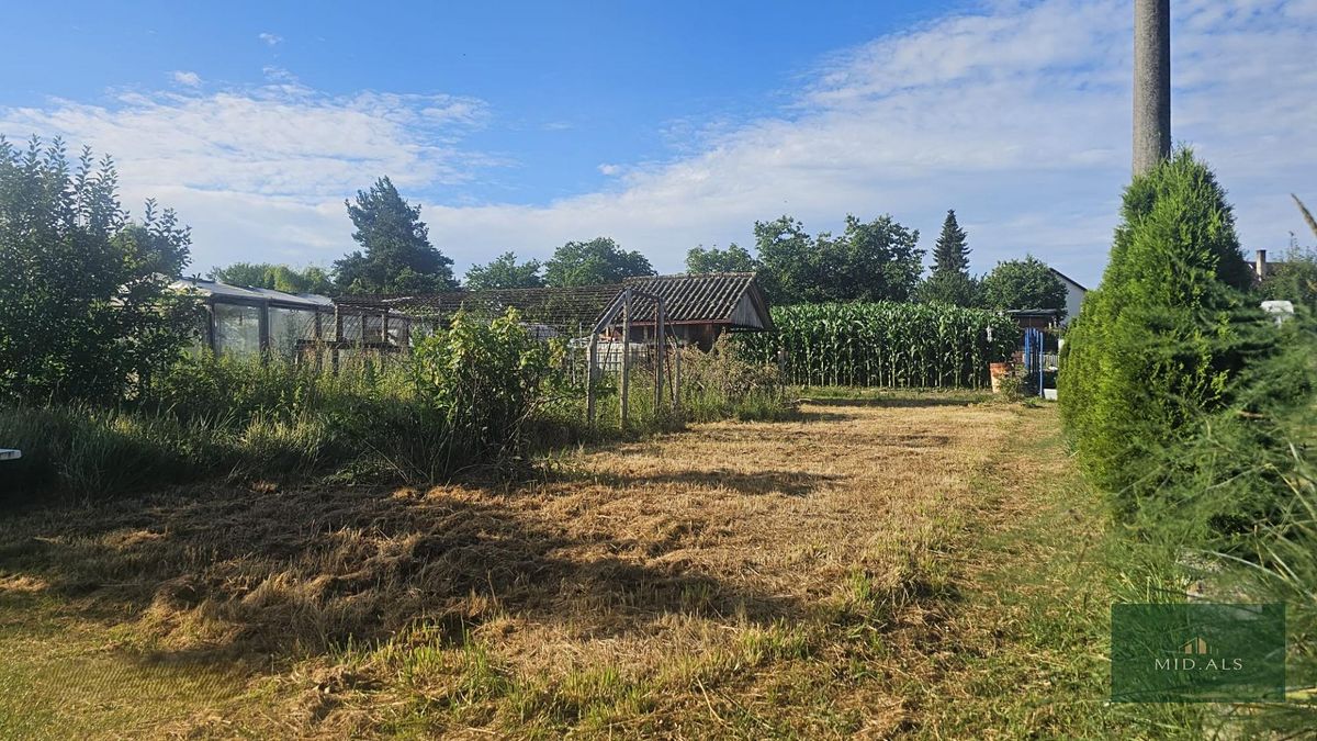 Prodej chaty 8 m², pozemek 189 m²