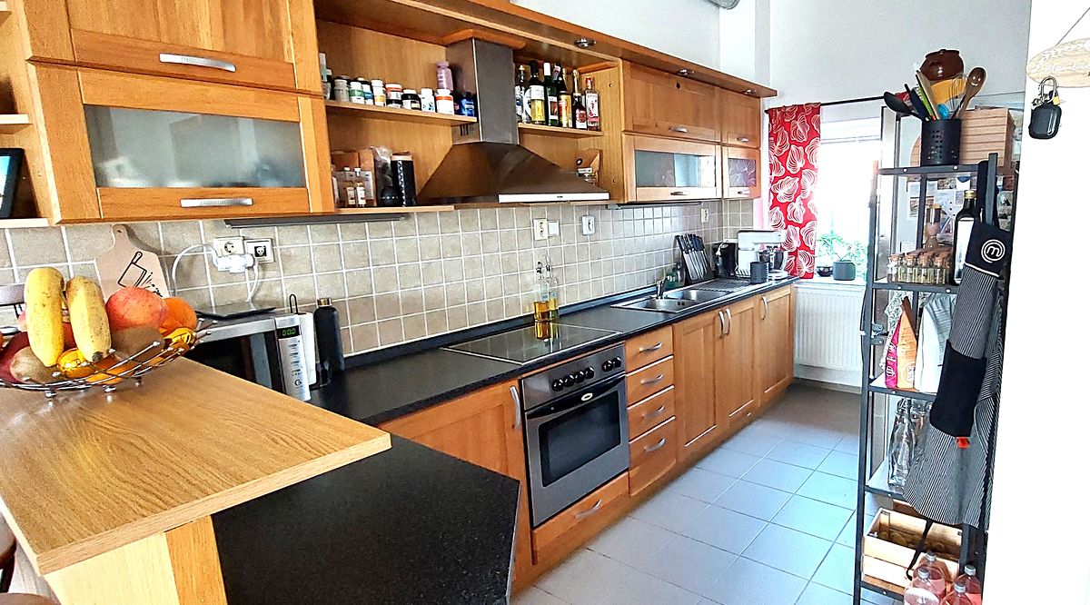Pronájem bytu 2+kk 66 m²
