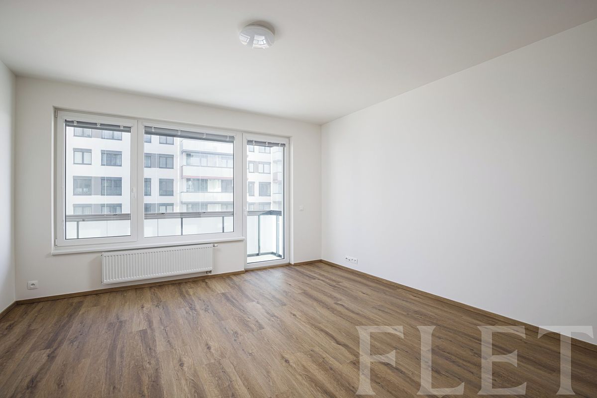 Pronájem bytu 1+kk 34 m²