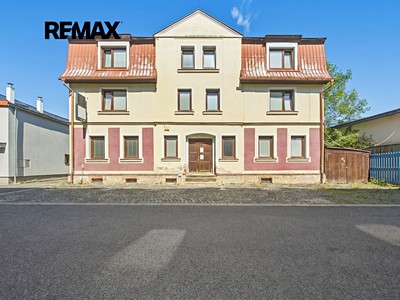 Prodej  vícegeneračního domu 470 m², pozemek 464 m²