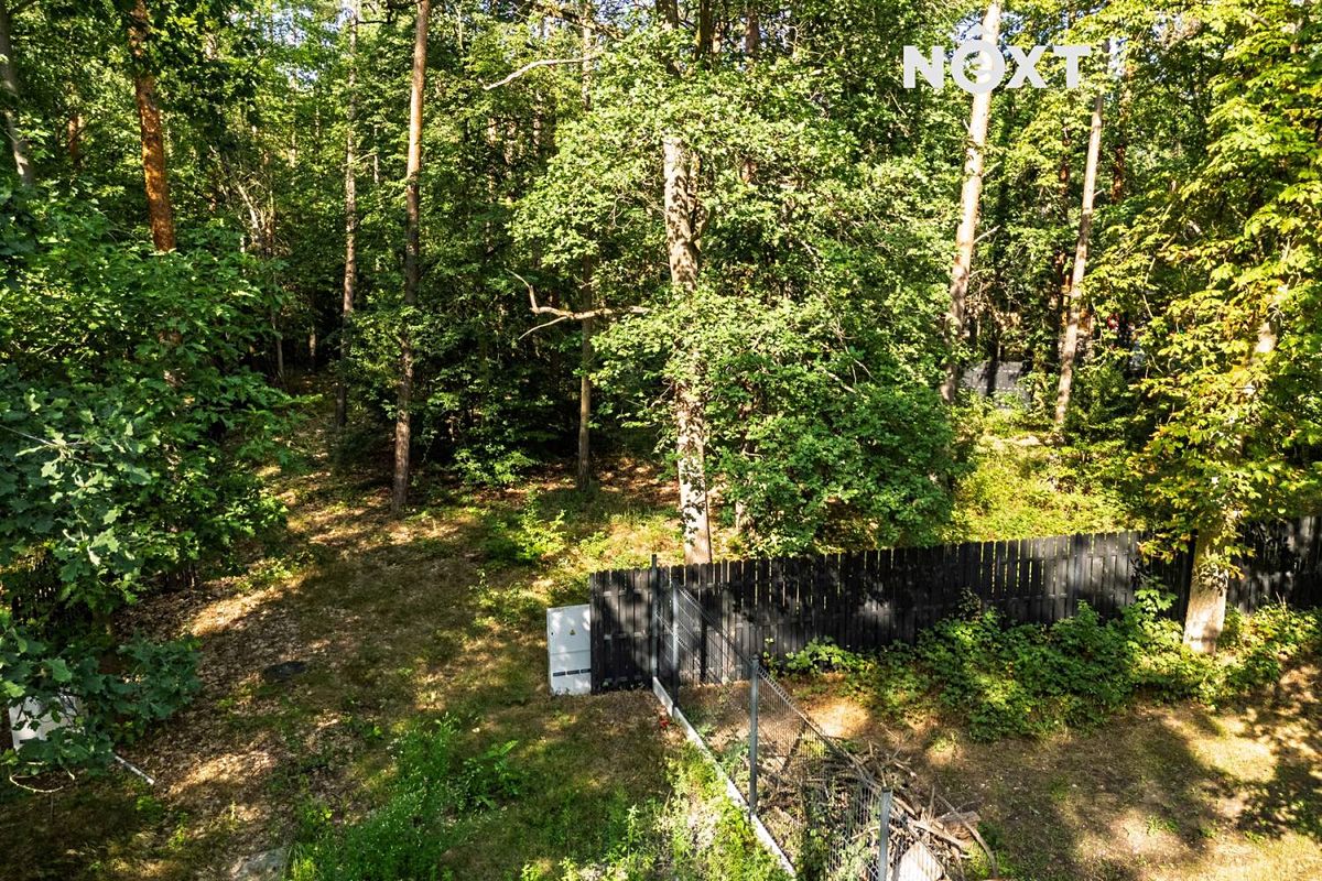 Prodej stavebního pozemku 881 m² – fotografie 3
