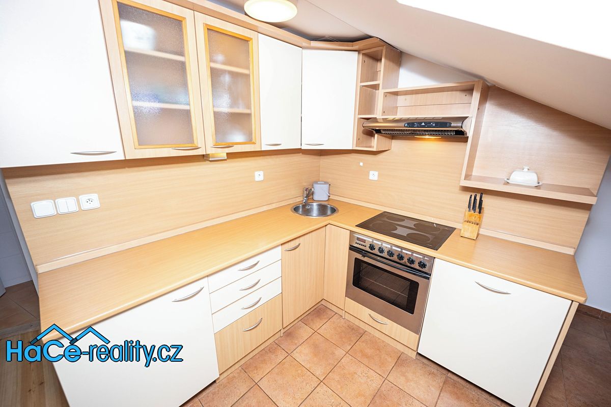 Pronájem bytu 2+kk 70 m² – fotografie 2