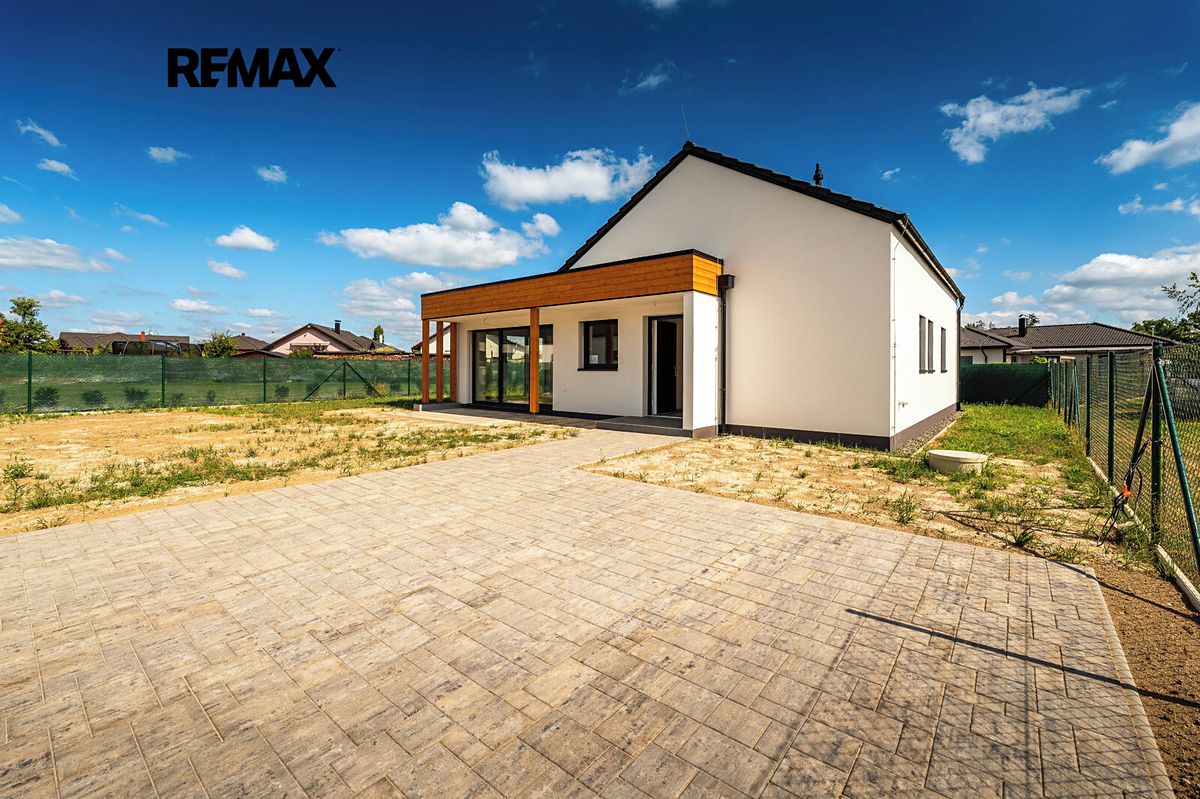Prodej rodinného domu 118 m², pozemek 531 m² – fotografie 2