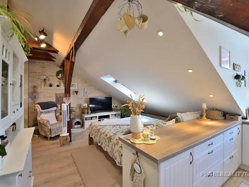 Prodej bytu 2+kk 80 m², Praha – náhled fotky 1