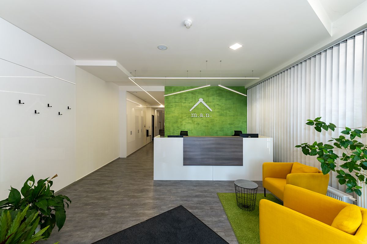 Prodej kanceláře 225 m²