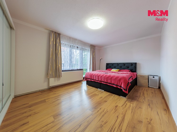 Haus zum Kauf, 318 m² (12 von 17)