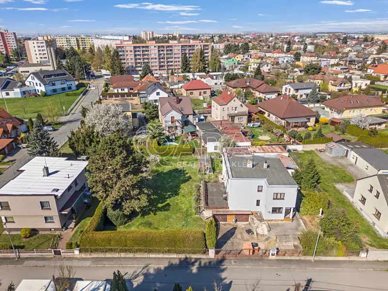 Prodej činžovního domu 360 m², Praha – náhled fotky 2