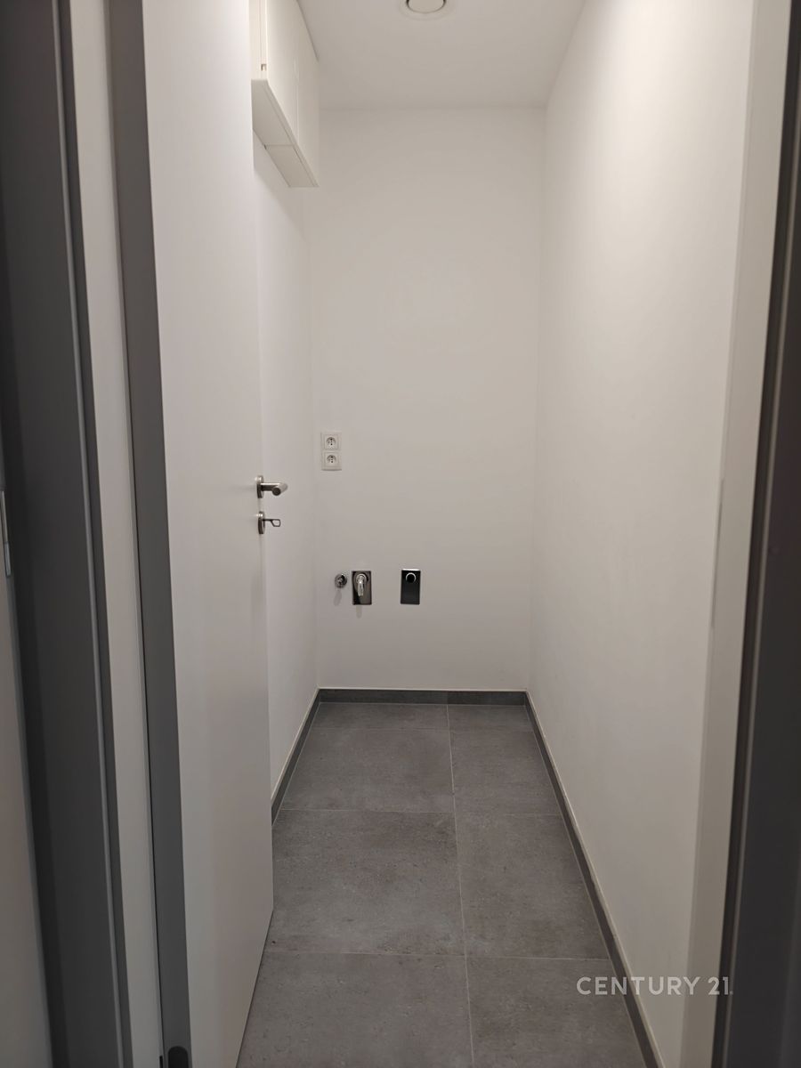 Pronájem bytu 2+kk 46 m² – fotografie 4