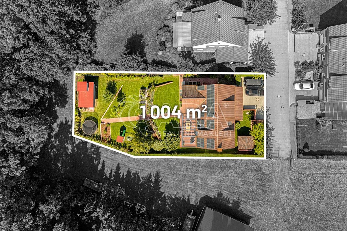 Prodej rodinného domu 222 m², pozemek 1004 m² – fotografie 4