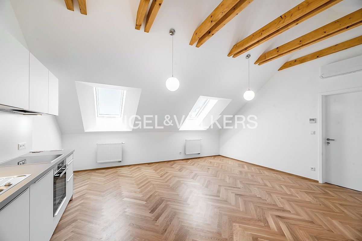 Pronájem bytu 3+kk 79 m²