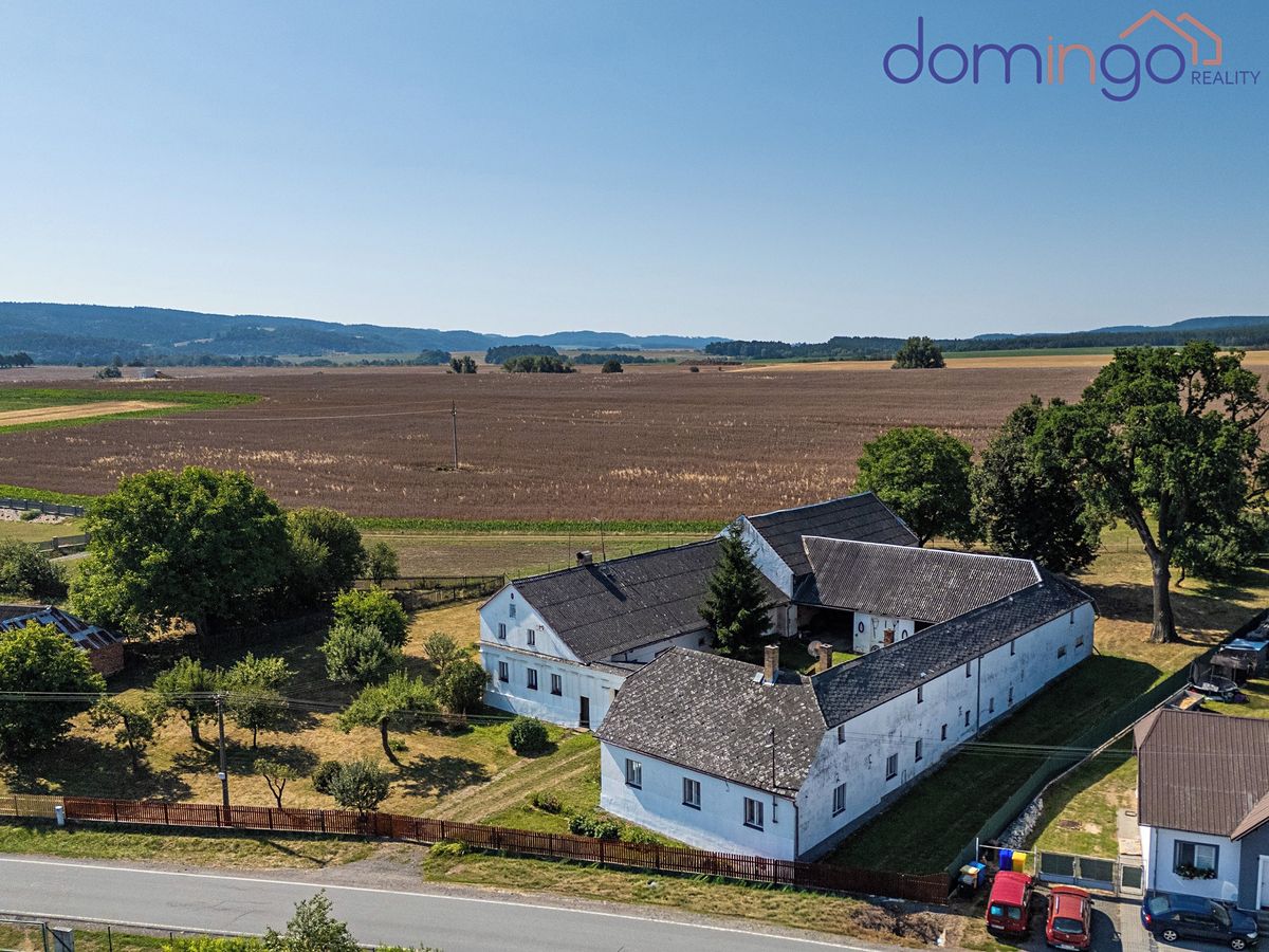 Prodej rodinného domu 400 m², pozemek 4371 m² – fotografie 5
