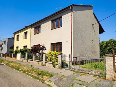 Prodej rodinného domu 168 m², pozemek 277 m²