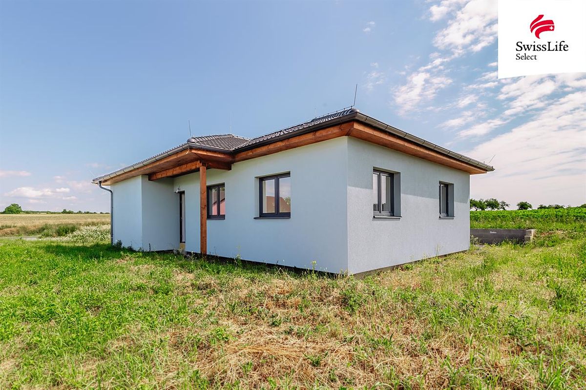 Prodej rodinného domu 108 m², pozemek 1562 m² – fotografie 4