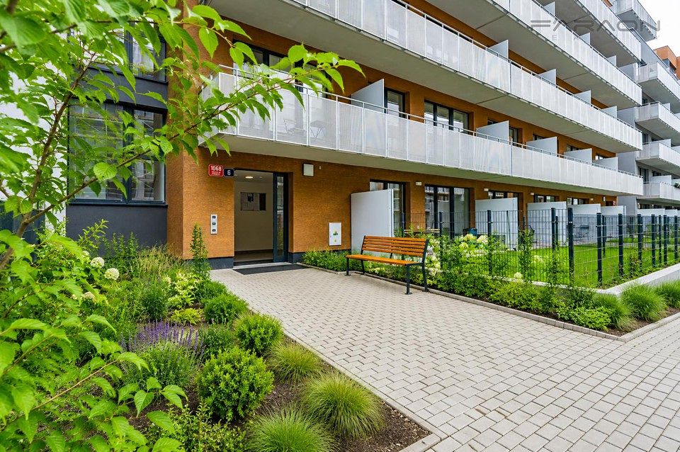 Pronájem bytu 2+kk 70 m²