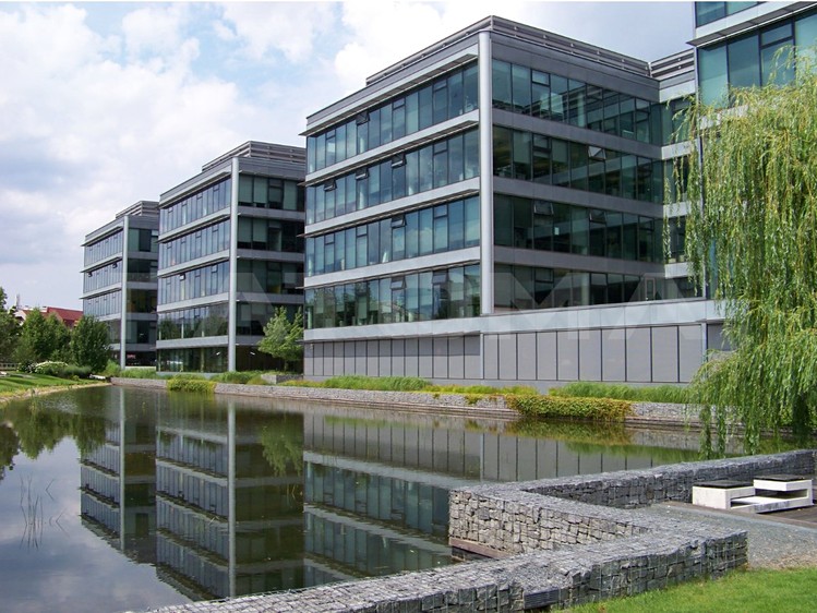 Комерційне приміщення в оренду, 1 057 м² (10 з 12)