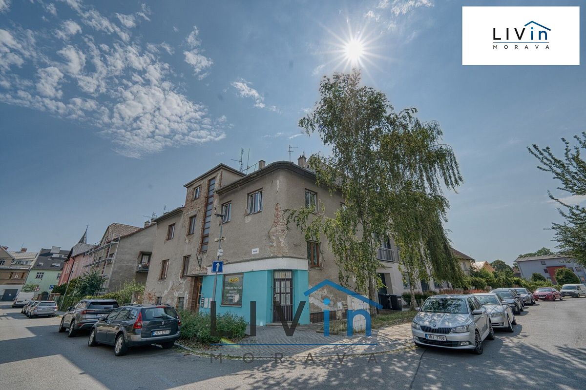 Pronájem bytu 3+kk 55 m² – fotografie 3