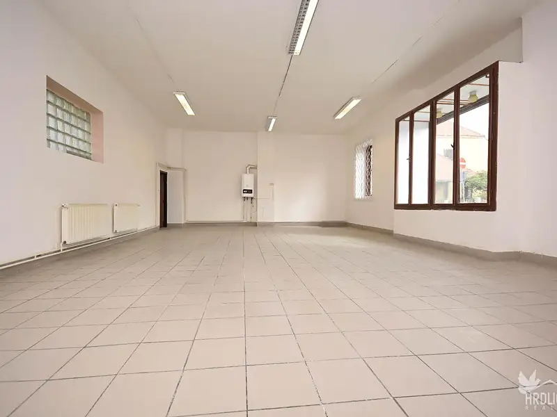 Prodej obchodního prostoru 173 m², Horažďovice – náhled fotky 2