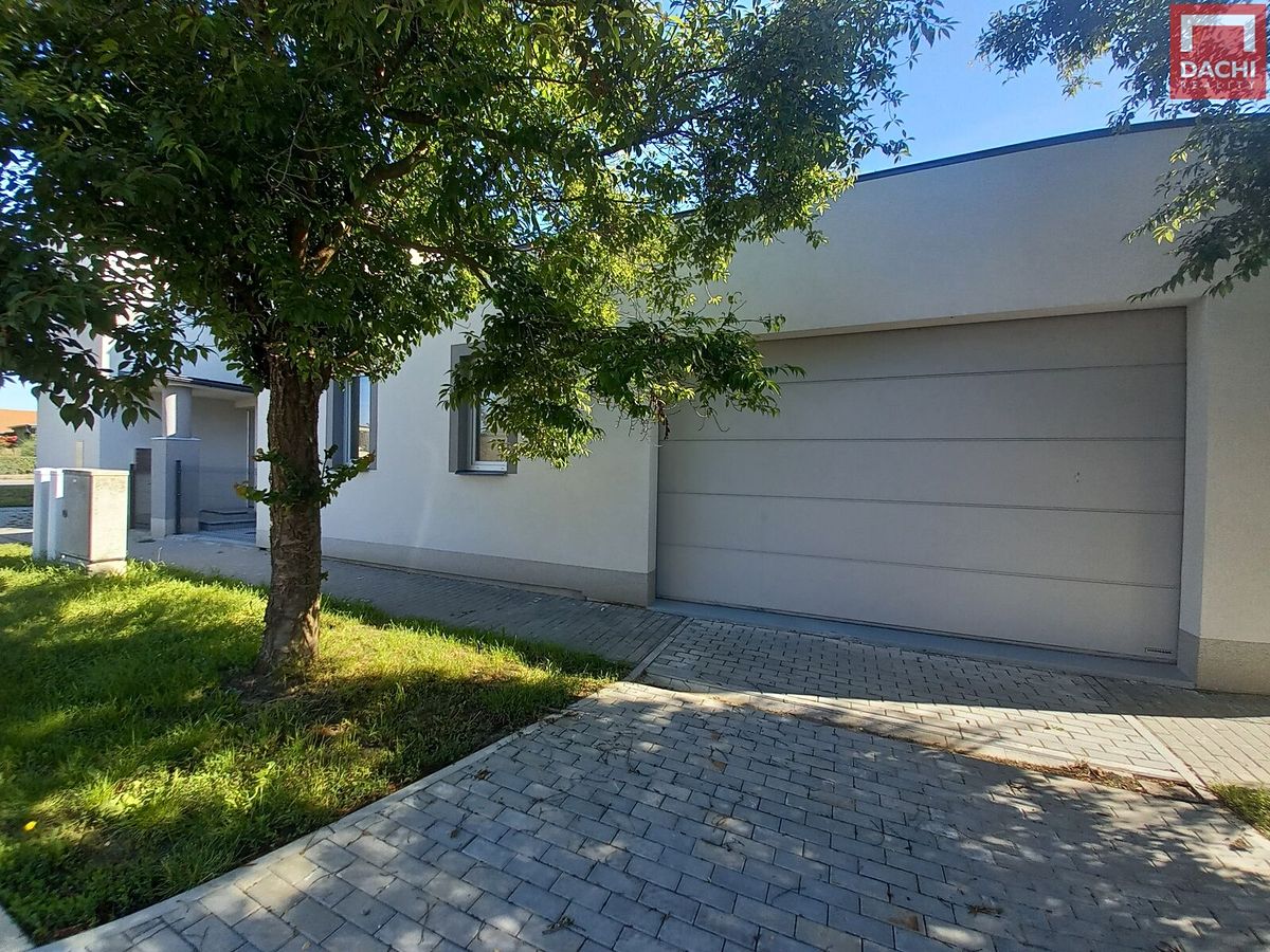 Prodej rodinného domu 173 m², pozemek 235 m² – fotografie 5